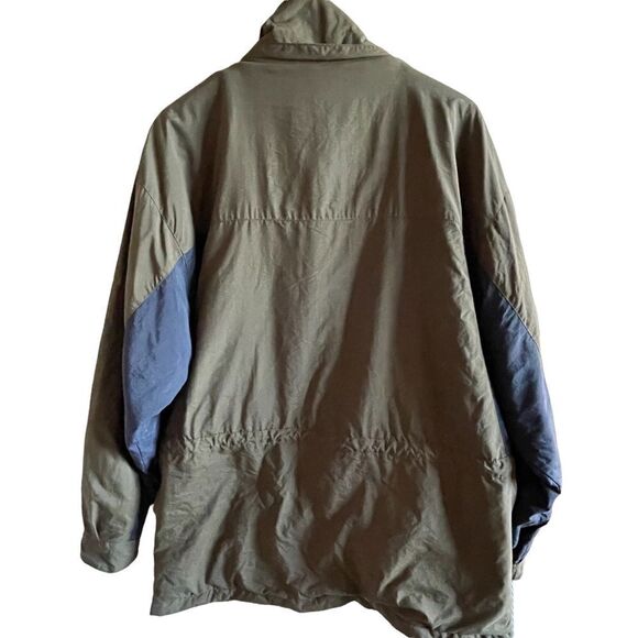 Eddie Bauer ~ Army Green Jacket ~ size Medium - Picture 2 of 11